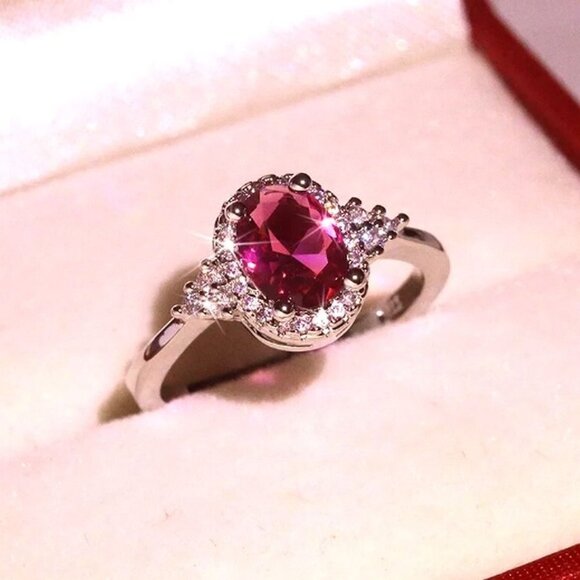 Valentinia Womens Size 6 Oval Faceted Pink Gemstone Silver Ring Gift Boxed - Picture 1 of 10